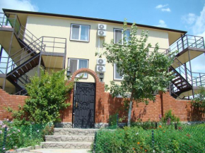 Guest House Yulia